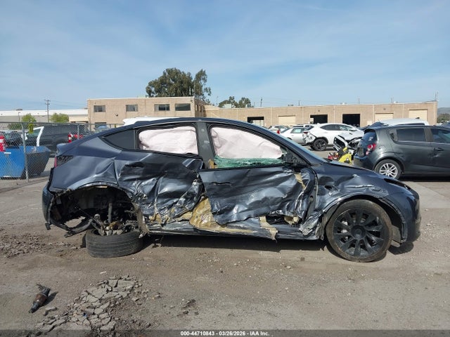 Aukcja sprzedaży 2022 Tesla Model Y Long Range Dual Motor All-wheel Drive, vin: 7SAYGAEE9NF559258, numer aukcji: 44710843