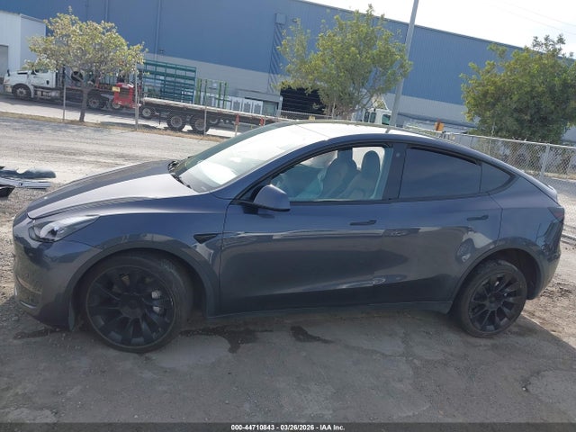 Aukcja sprzedaży 2022 Tesla Model Y Long Range Dual Motor All-wheel Drive, vin: 7SAYGAEE9NF559258, numer aukcji: 44710843