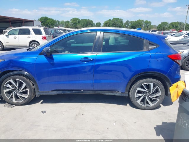 Продажа на аукционе авто 2020 Honda Hr-v 2wd Sport, vin: 3CZRU5H12LG700120, номер лота: 44710845