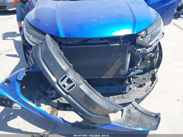 Продажа на аукционе авто 2020 Honda Hr-v 2wd Sport, vin: 3CZRU5H12LG700120, номер лота: 44710845
