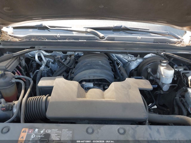 1GNSCHKC8HR213413 Chevrolet Suburban Lt