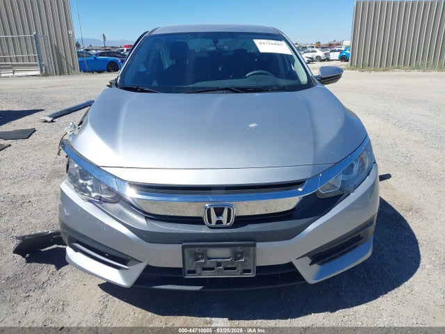 Honda Civic Lx 2018 2HGFC2F50JH590182 Image 13