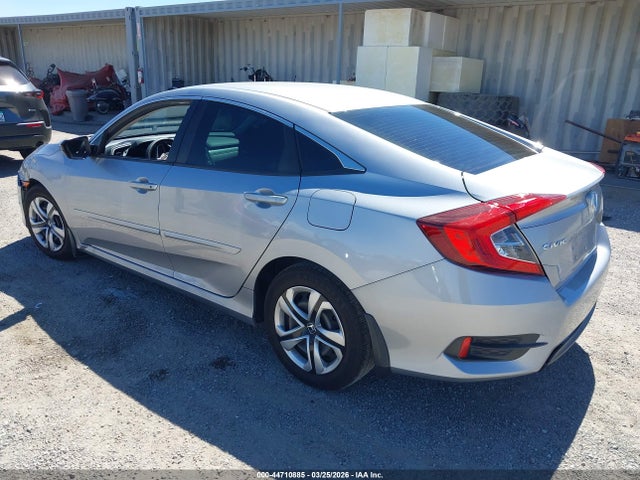 Honda Civic Lx 2018 2HGFC2F50JH590182 Image 3