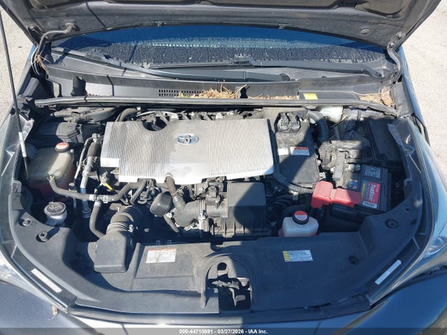 JTDKBRFU0G3011185 Toyota Prius Two