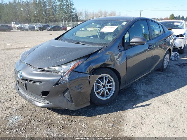 JTDKBRFU0G3011185 Toyota Prius Two