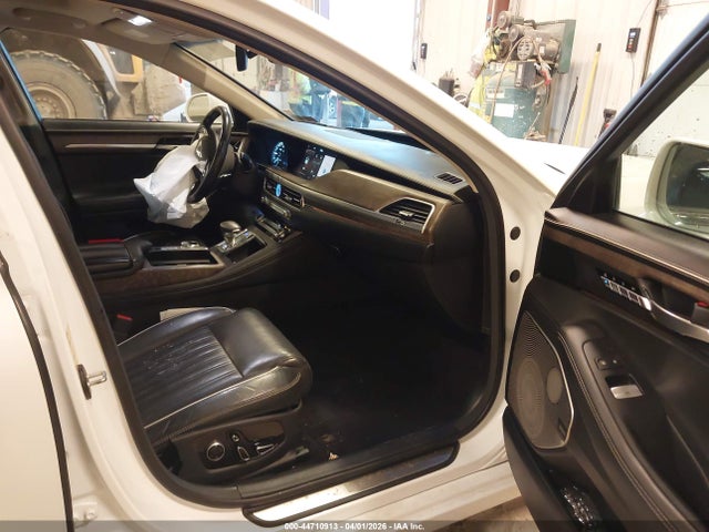 44710913 :رقم المزاد ، KMTF54PH8LU076580 vin ، 2020 Genesis G90 5.0 Ultimate Awd مزاد بيع