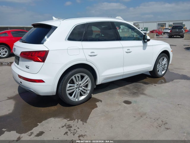 Aukcja sprzedaży 2018 Audi Q5 2.0t Premium/2.0t Tech Premium, vin: WA1CNAFY5J2171683, numer aukcji: 44710918