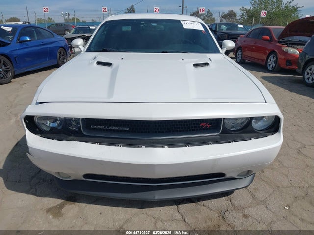 44710927 :رقم المزاد ، 2C3CDYBT3EH306477 vin ، 2014 Dodge Challenger R/t Plus مزاد بيع