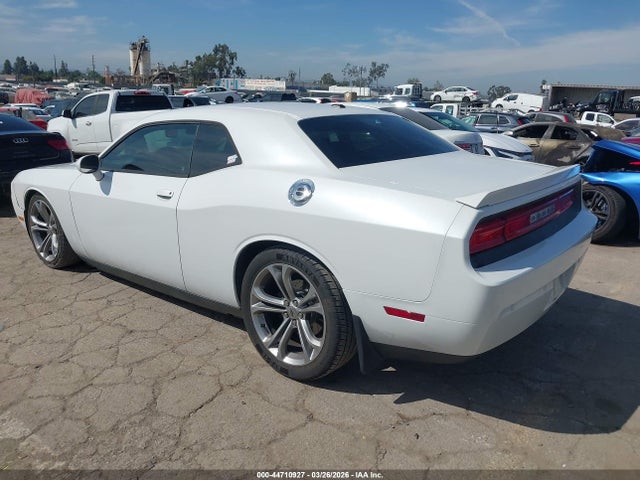 44710927 :رقم المزاد ، 2C3CDYBT3EH306477 vin ، 2014 Dodge Challenger R/t Plus مزاد بيع