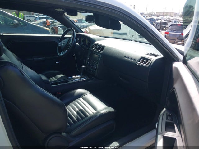 44710927 :رقم المزاد ، 2C3CDYBT3EH306477 vin ، 2014 Dodge Challenger R/t Plus مزاد بيع