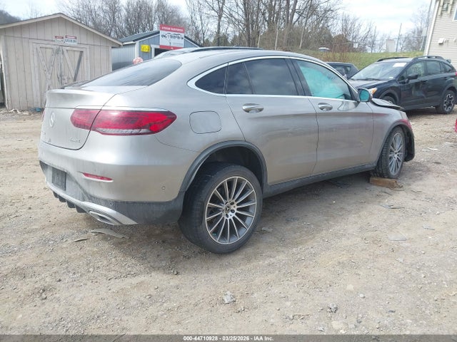 44710928 :رقم المزاد ، W1N0J8EB4LF840590 vin ، 2020 Mercedes-benz Glc 300 Coupe 4matic مزاد بيع
