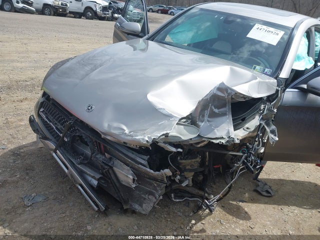 44710928 :رقم المزاد ، W1N0J8EB4LF840590 vin ، 2020 Mercedes-benz Glc 300 Coupe 4matic مزاد بيع