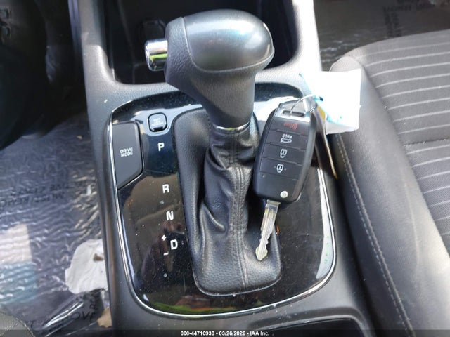 3KPFL4A77JE171079 KIA FORTE LX