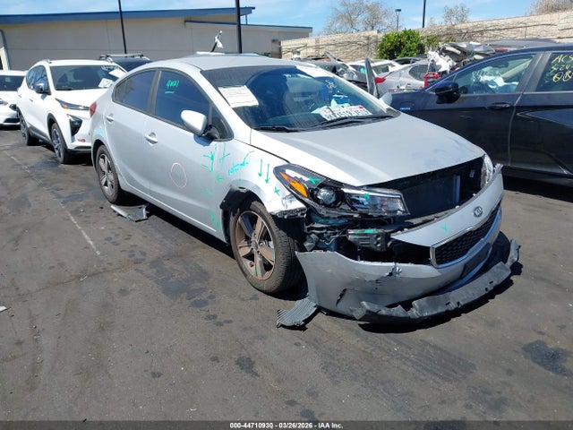 3KPFL4A77JE171079 KIA FORTE LX