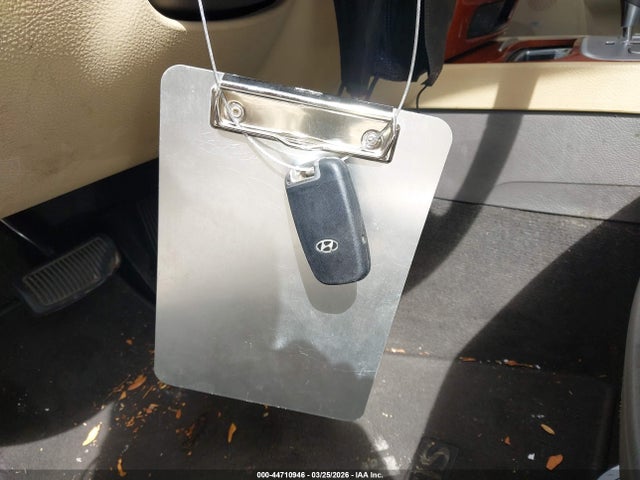44710946 :رقم المزاد ، KMHGC4DF8CU175357 vin ، 2012 Hyundai Genesis 4.6 مزاد بيع