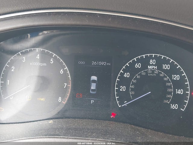 44710946 :رقم المزاد ، KMHGC4DF8CU175357 vin ، 2012 Hyundai Genesis 4.6 مزاد بيع