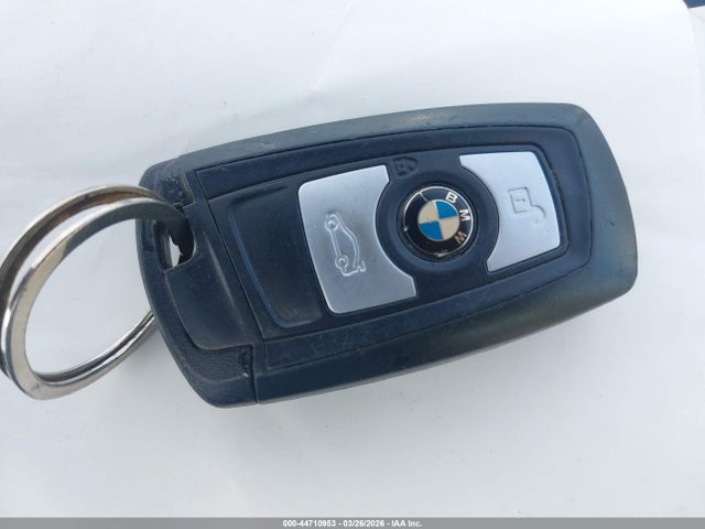 Продаж на аукціоні авто 2015 Bmw 328i, vin: WBA3C1C55FK118704, номер лоту: 44710953