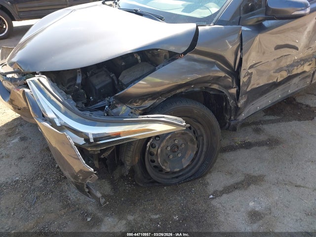 Продаж на аукціоні авто 2019 Toyota C-hr Le, vin: JTNKHMBX1K1057187, номер лоту: 44710957