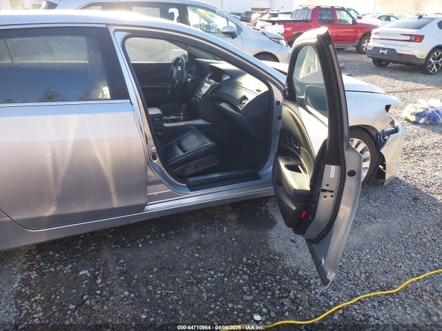 Aukcja sprzedaży 2014 Acura Rlx, vin: JH4KC1F52EC004533, numer aukcji: 44710964