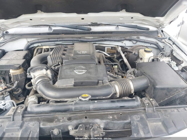 1N6DD0ER4HN735248 Nissan Frontier Sv