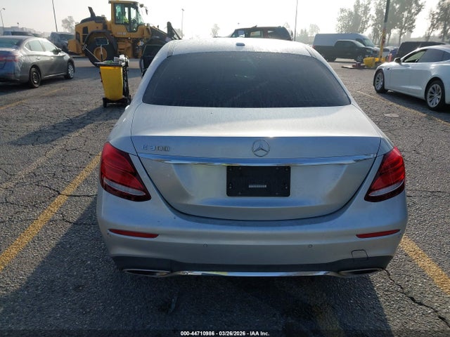Aukcja sprzedaży 2018 Mercedes-benz E 300, vin: WDDZF4JB0JA465862, numer aukcji: 44710986
