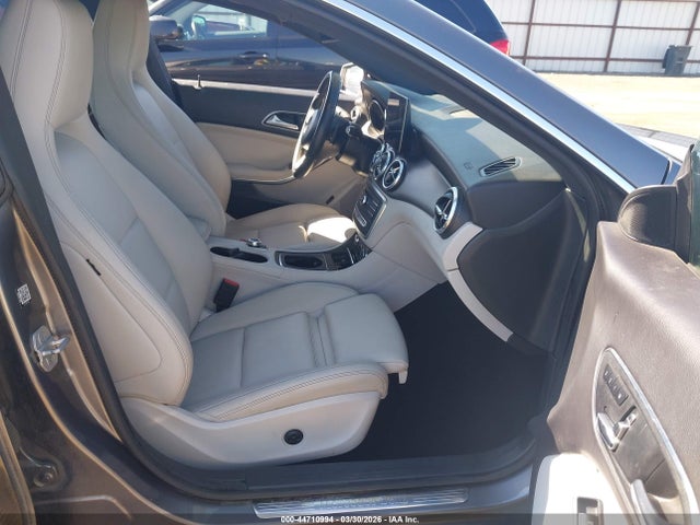 2018 MERCEDES-BENZ CLA 250 WDDSJ4GB6JN560944 Photo 4