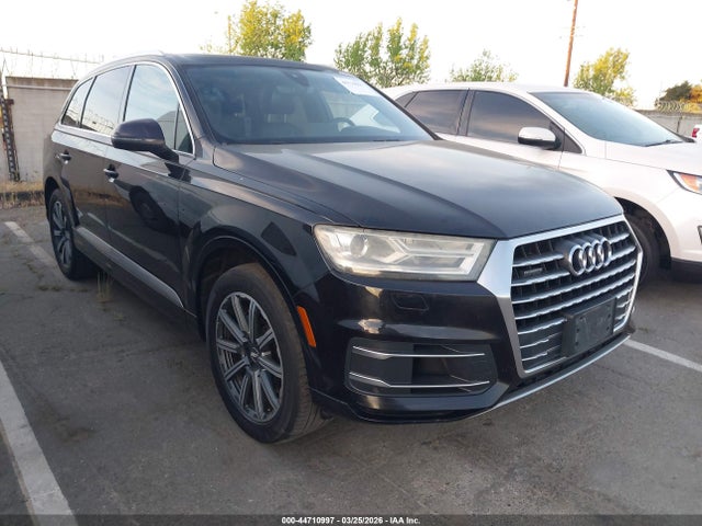 2017 AUDI Q7 WA1LAAF77HD017347