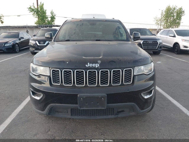 1C4RJFAG3HC872220 Jeep Grand Cherokee Laredo 4x4