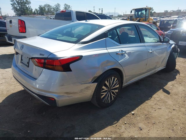 1N4BL4DV0RN375387 Nissan Altima Sv Fwd