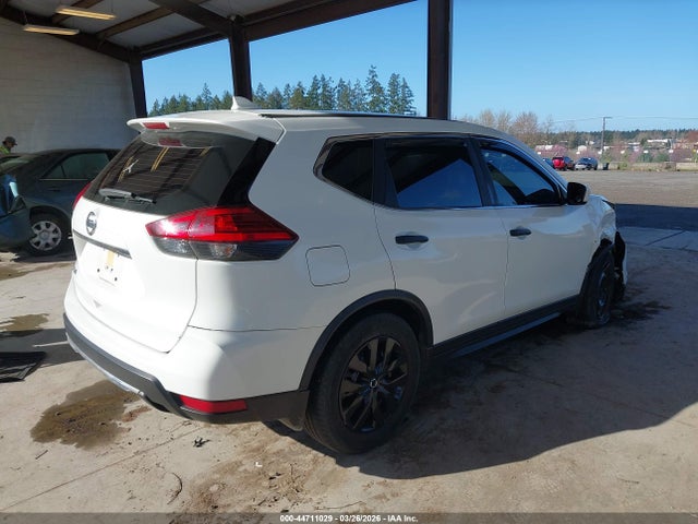 2017 NISSAN ROGUE JN8AT2MT8HW135493 Photo 3