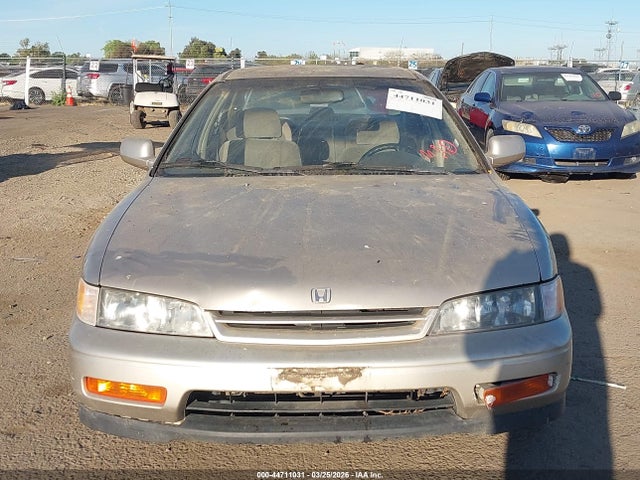 1994 HONDA ACCORD JHMCD5645RC021641 Photo 5