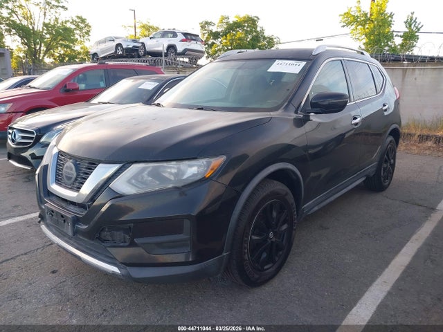 KNMAT2MV6JP575743 Nissan ROGUE SV