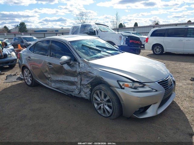 2016 LEXUS IS 200T JTHBA1D2XG5023322
