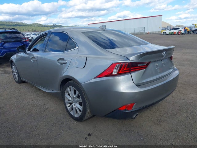 2016 LEXUS IS 200T JTHBA1D2XG5023322 Photo 2