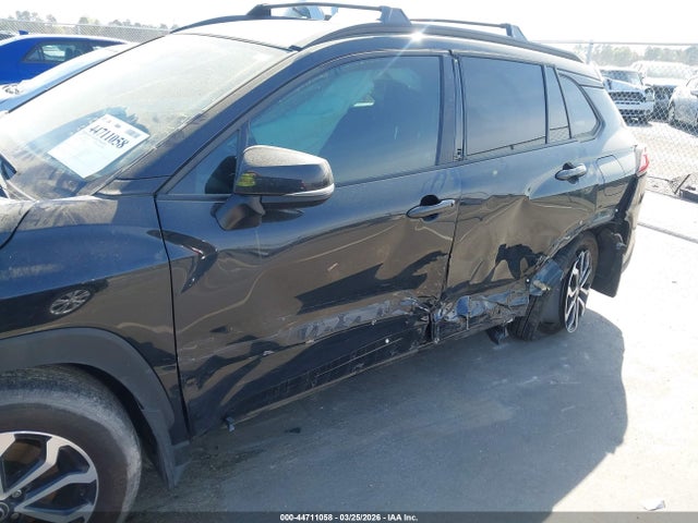 Продажа на аукционе авто 2023 Toyota Corolla Cross Hybrid Se, vin: 7MUFBABG1PV009789, номер лота: 44711058