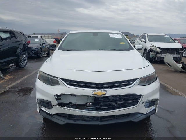 1G1ZE5ST8HF188829 Chevrolet MALIBU 1LT