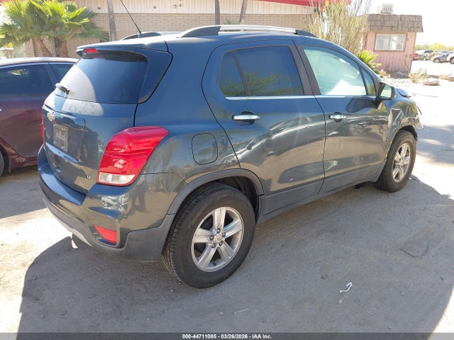 Chevrolet Trax Lt 2018 KL7CJLSBXJB728499 Image 4