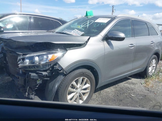 5XYPG4A32GG167913 KIA Sorento 2.4l Lx