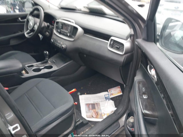 5XYPG4A32GG167913 KIA Sorento 2.4l Lx