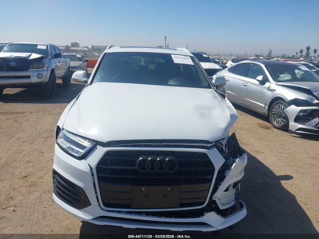 WA1HCCFS0JR005744 Audi Q3 2.0t Premium/2.0t Sport Premium