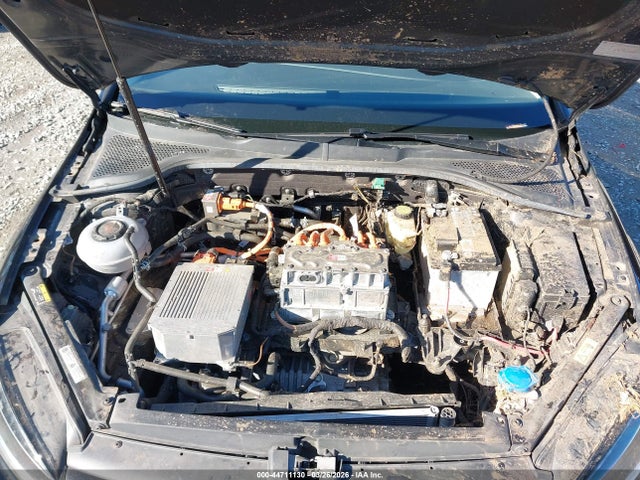 WVWKR7AU3KW903123 Volkswagen E-golf Se