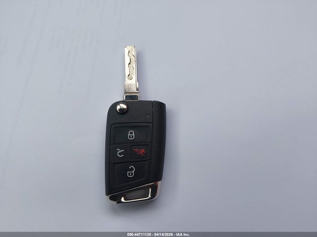 WVWKR7AU3KW903123 Volkswagen E-golf Se