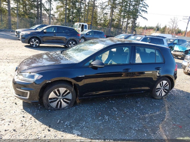 WVWKR7AU3KW903123 Volkswagen E-golf Se