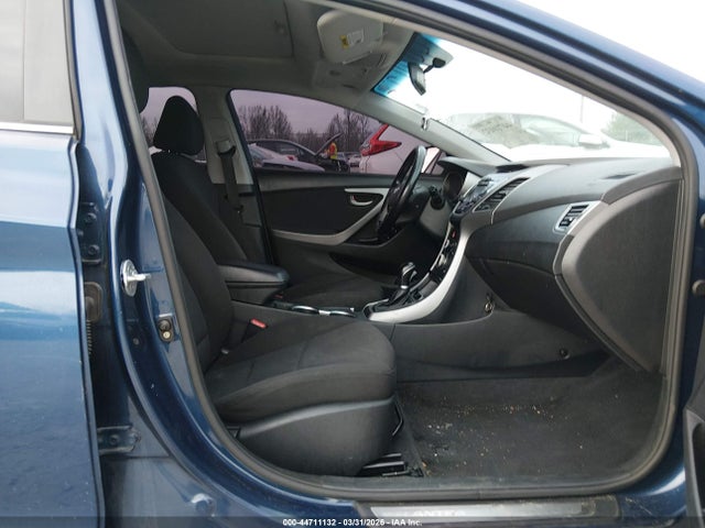Продажа на аукционе авто 2016 Hyundai Elantra Value Edition, vin: KMHDH4AE2GU555168, номер лота: 44711132