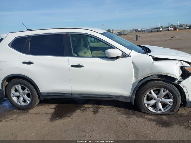 Nissan ROGUE S 2016 5N1AT2MT0GC827447 Image 13