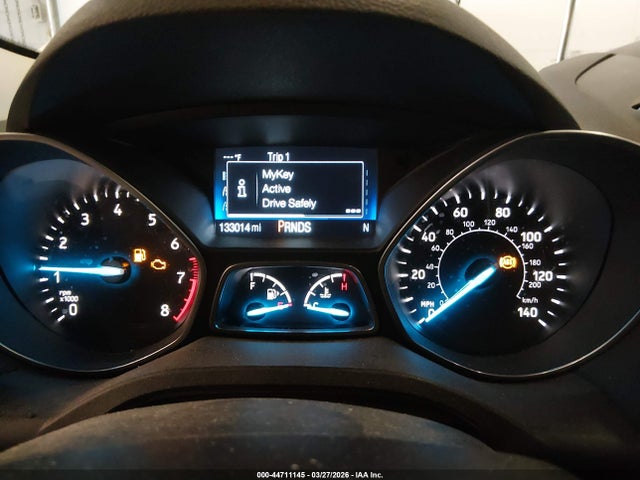 1FMCU9J9XKUC29716 Ford Escape Titanium