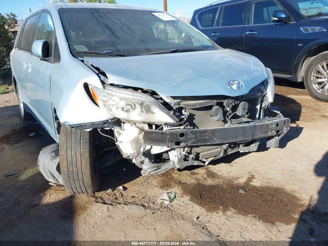 Toyota Sienna Le 8 Passenger 2015 5TDKK3DC4FS652277 Image 6