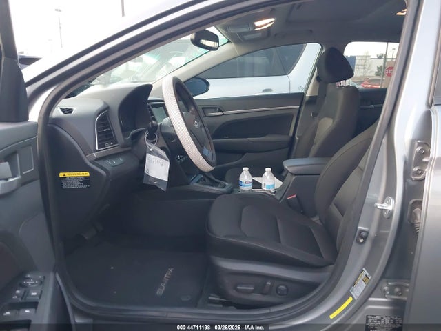 KMHD84LF1HU386865 Hyundai Elantra Value Edition