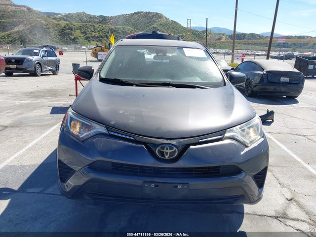 Toyota RAV4 LE 2018 JTMZFREV2JJ741003 Image 12