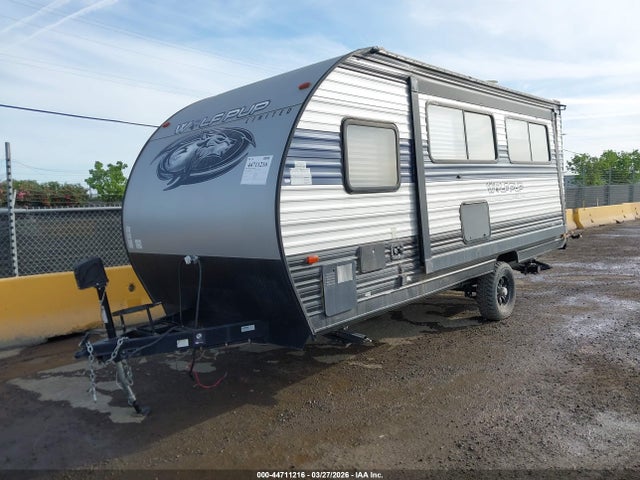 4X4TCKT14M9135143 Cherokee Cascade Series M-18t
